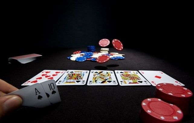 Nomad Gaming کیسینو میں ایک آن لائن گیم کا انتخاب کریں۔